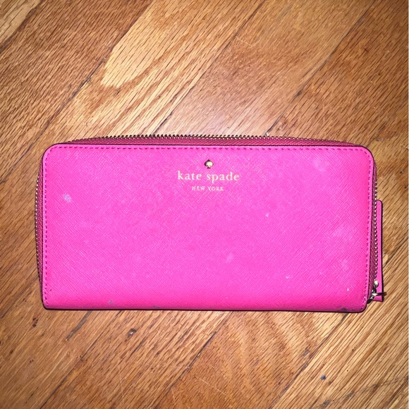 Kate Spade Zip Around Wallet Hot Pink Used - Picture 1 of 3